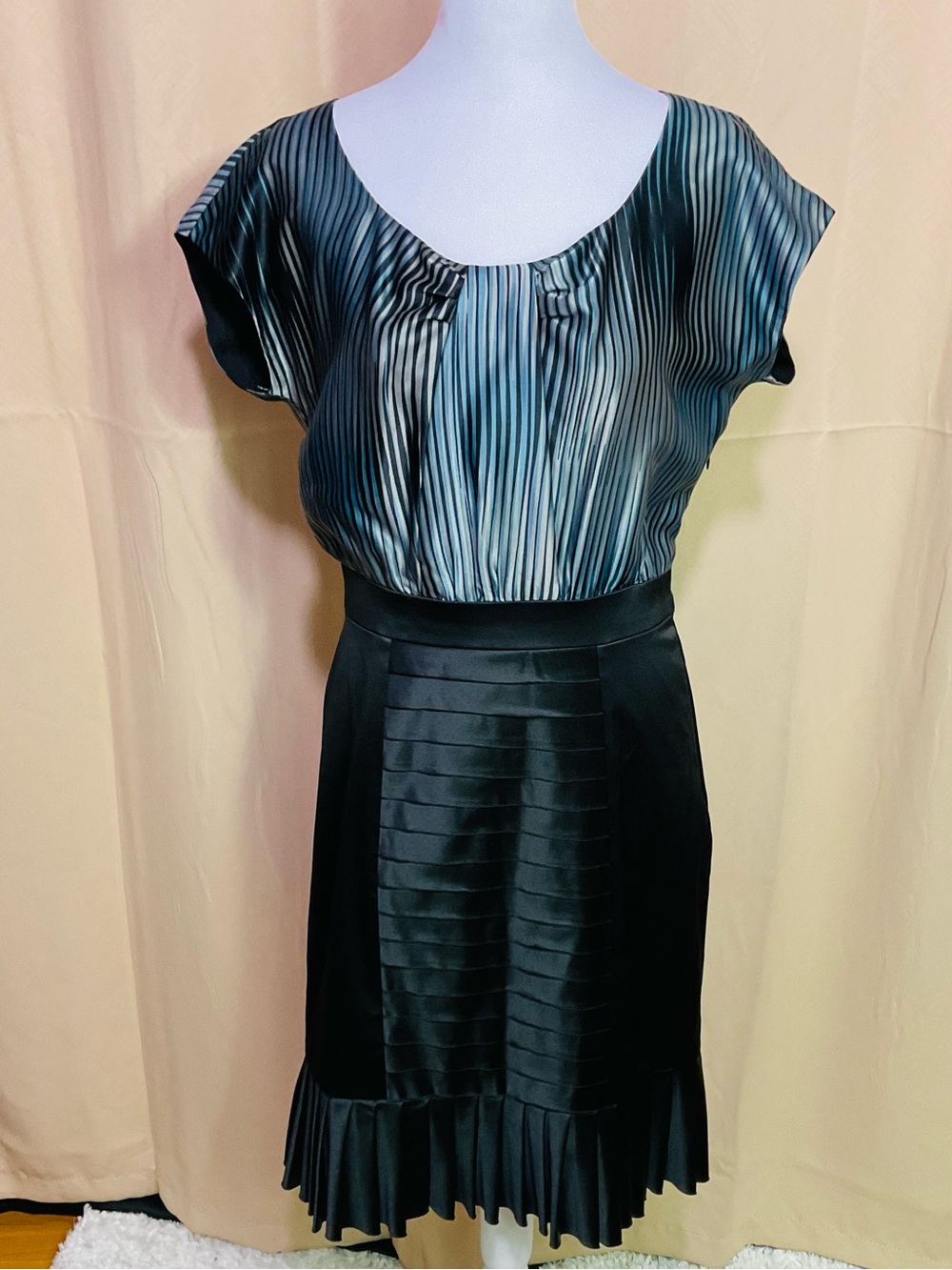 BCBGeneration Pleated Midi Dress